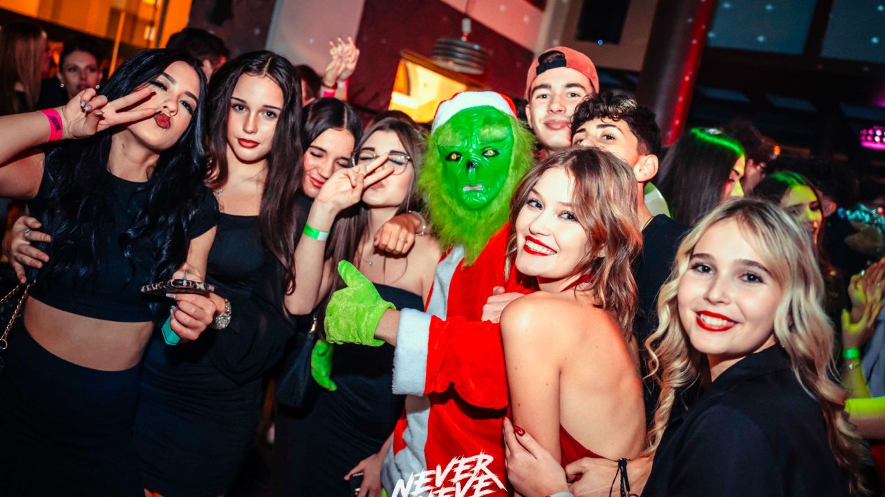 2024-02-21-pecs-trafik-grincsparty (11)