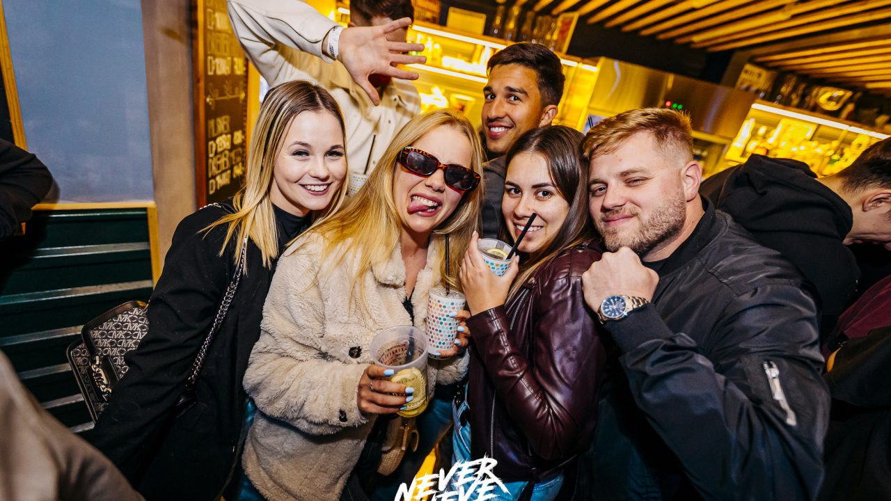 2025-05-17-balatonalmadi-barmikor-partyrock (42)