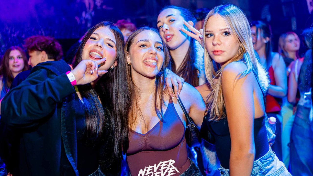 2025-10-03-szekesfehervar-fezen-tn-after (48)