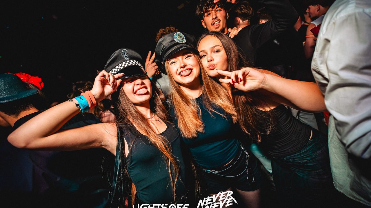 2025-10-31-szekesfehervar-fezen-halloween (85)