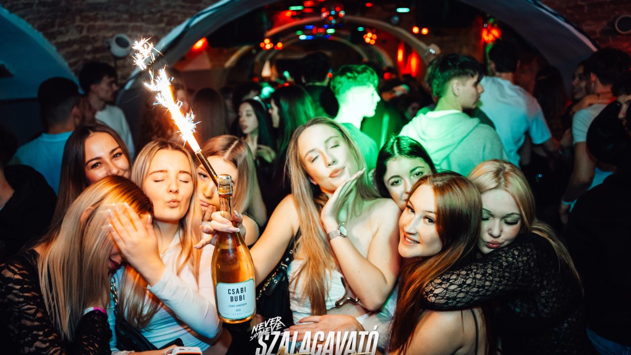 2025-12-19-pecs-sorhaz-cserepka-afterparty (84)